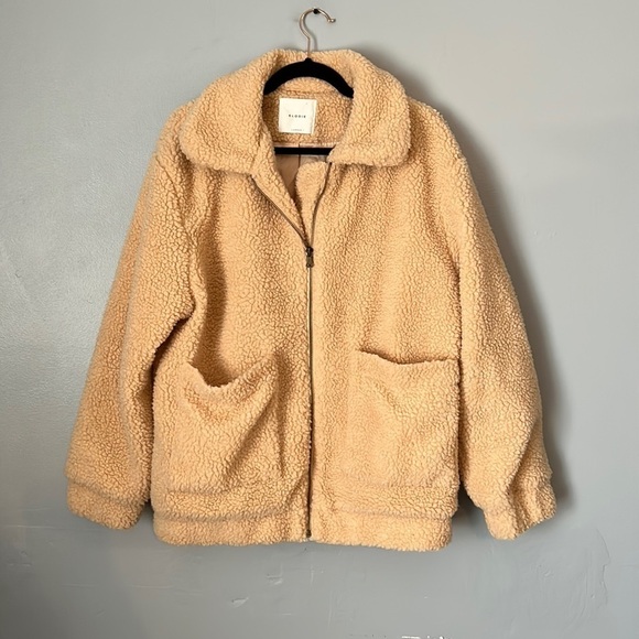 Elodie tan Faux Shearling Jacket size large - Picture 2 of 6